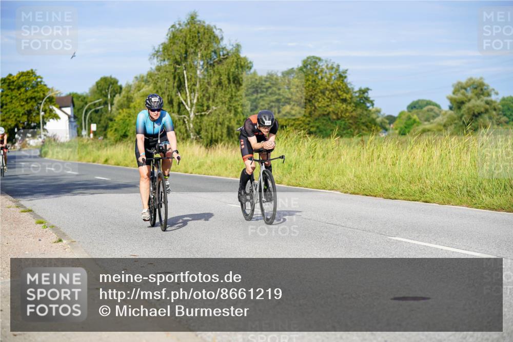 31.08.2025 - Elbe Triathlon Hamburg Michael Burmester http://msf.ph/oto/8661219 31.08.2025 08:58:17 Radfahren 212, 259, 305, 351, 366, 385 meine-sportfotos.de