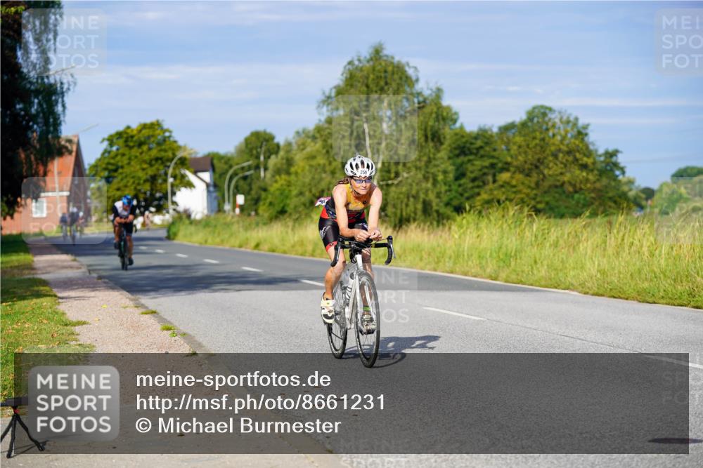 31.08.2025 - Elbe Triathlon Hamburg Michael Burmester http://msf.ph/oto/8661231 31.08.2025 08:58:21 Radfahren 212, 247, 259, 305, 385 meine-sportfotos.de