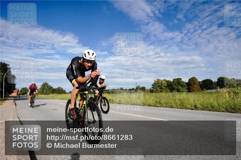 31.08.2025 - Elbe Triathlon Hamburg Michael Burmester http://msf.ph/oto/8661283 31.08.2025 09:05:16 Radfahren 196, 225, 364, 372 meine-sportfotos.de