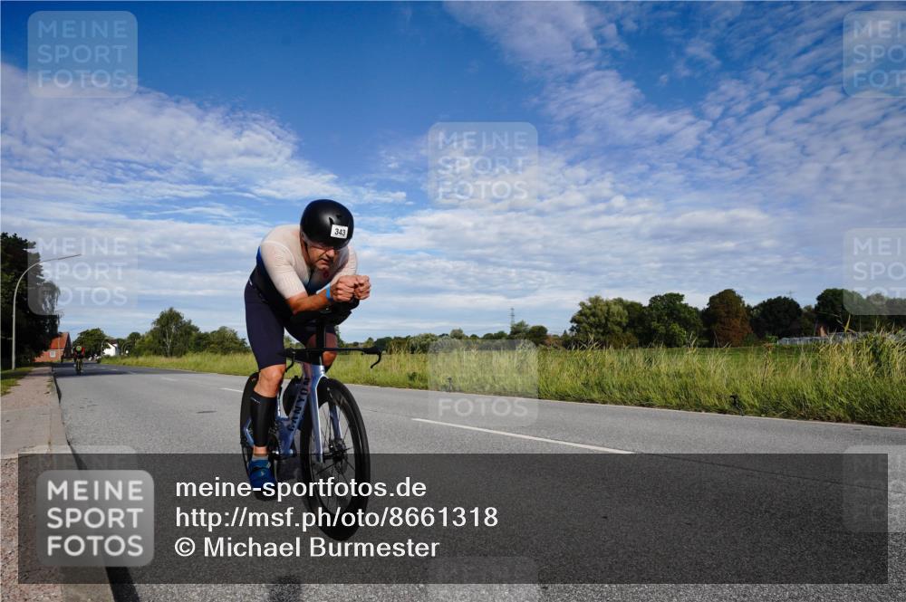 31.08.2025 - Elbe Triathlon Hamburg Michael Burmester http://msf.ph/oto/8661318 31.08.2025 09:06:08 Radfahren 189, 228, 343, 392 meine-sportfotos.de