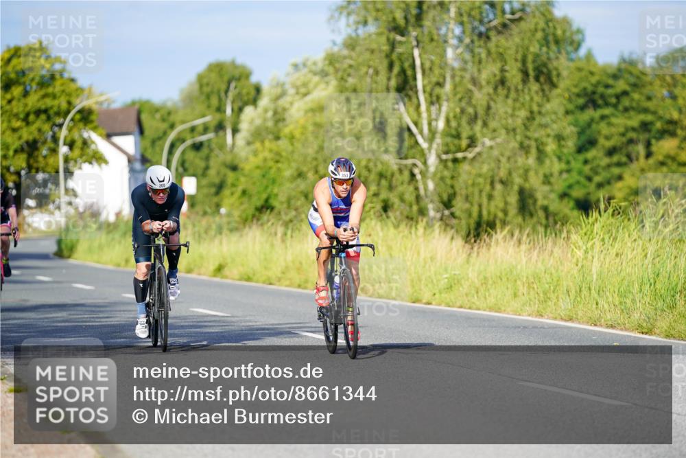 31.08.2025 - Elbe Triathlon Hamburg Michael Burmester http://msf.ph/oto/8661344 31.08.2025 08:59:01 Radfahren 299, 308, 353 meine-sportfotos.de