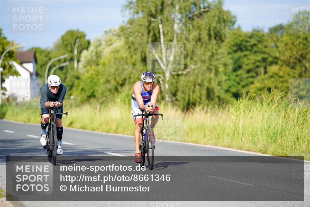31.08.2025 - Elbe Triathlon Hamburg Michael Burmester http://msf.ph/oto/8661346 31.08.2025 08:59:01 Radfahren 299, 308, 353 meine-sportfotos.de
