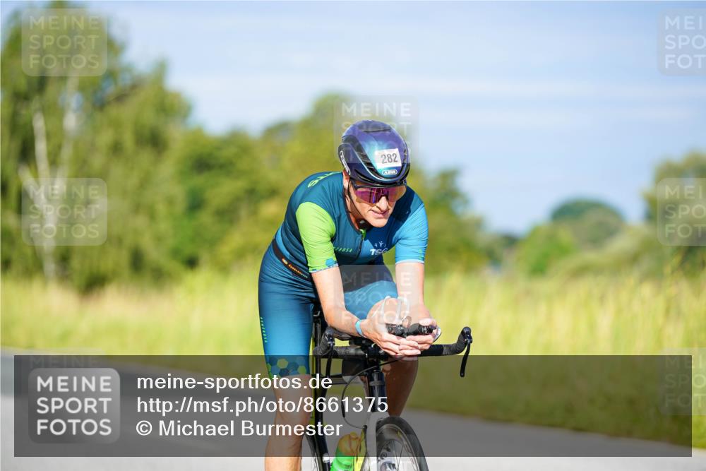 31.08.2025 - Elbe Triathlon Hamburg Michael Burmester http://msf.ph/oto/8661375 31.08.2025 08:59:09 Radfahren 258, 282, 357 meine-sportfotos.de