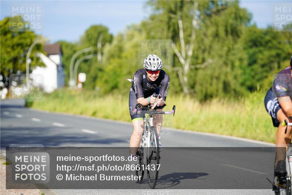 31.08.2025 - Elbe Triathlon Hamburg Michael Burmester http://msf.ph/oto/8661437 31.08.2025 08:59:30 Radfahren 168, 249, 290 meine-sportfotos.de
