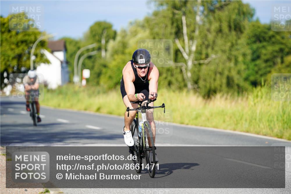 31.08.2025 - Elbe Triathlon Hamburg Michael Burmester http://msf.ph/oto/8661471 31.08.2025 08:59:49 Radfahren 197, 243, 389, 443 meine-sportfotos.de