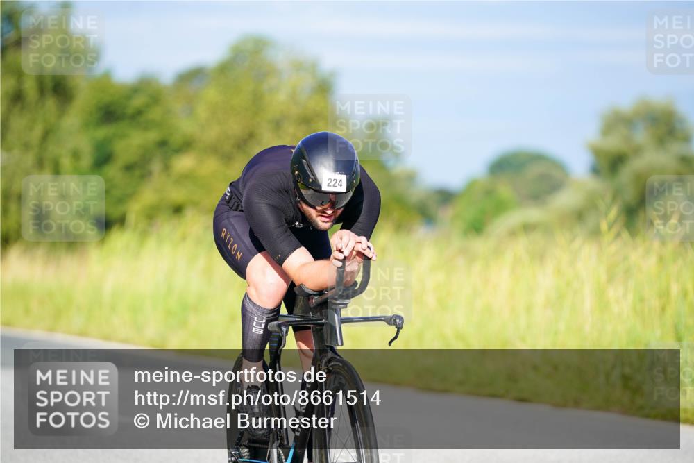 31.08.2025 - Elbe Triathlon Hamburg Michael Burmester http://msf.ph/oto/8661514 31.08.2025 09:00:14 Radfahren 224, 285, 355, 377 meine-sportfotos.de