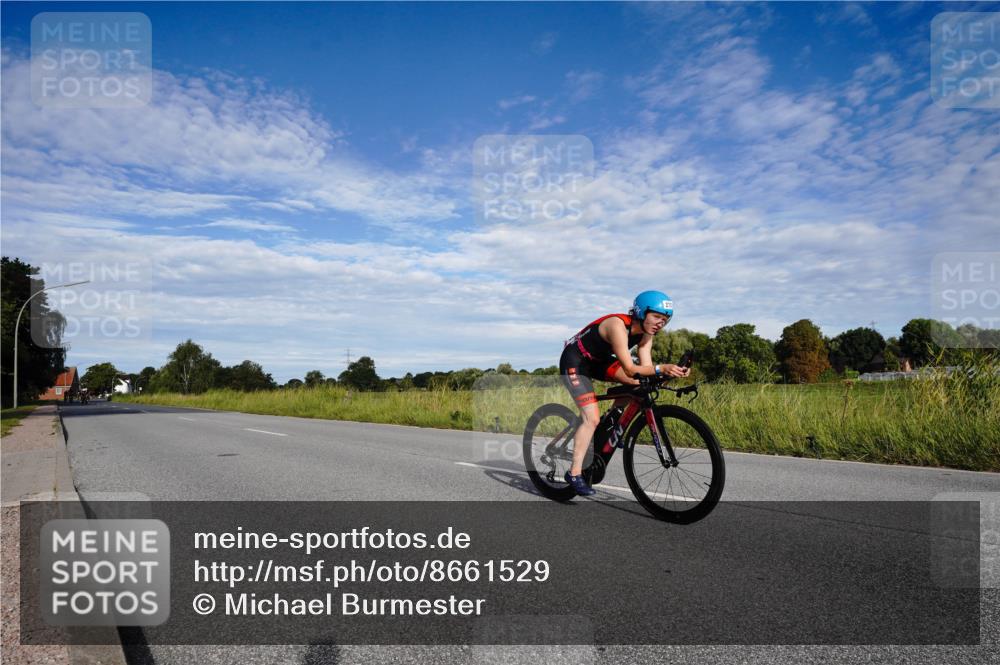 31.08.2025 - Elbe Triathlon Hamburg Michael Burmester http://msf.ph/oto/8661529 31.08.2025 09:08:38 Radfahren 207, 227, 237, 270, 275, 386 meine-sportfotos.de