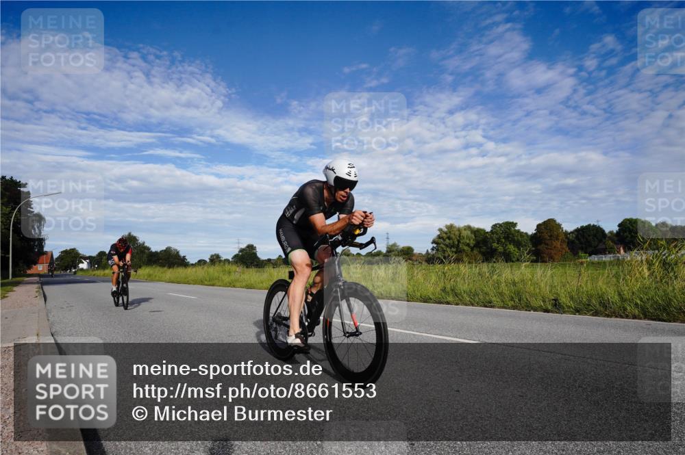 31.08.2025 - Elbe Triathlon Hamburg Michael Burmester http://msf.ph/oto/8661553 31.08.2025 09:08:50 Radfahren 252, 313, 325 meine-sportfotos.de