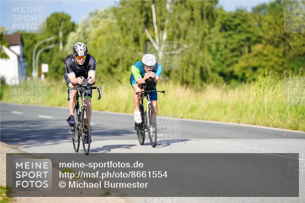 31.08.2025 - Elbe Triathlon Hamburg Michael Burmester http://msf.ph/oto/8661554 31.08.2025 09:01:00 Radfahren 221, 253, 359, 361 meine-sportfotos.de