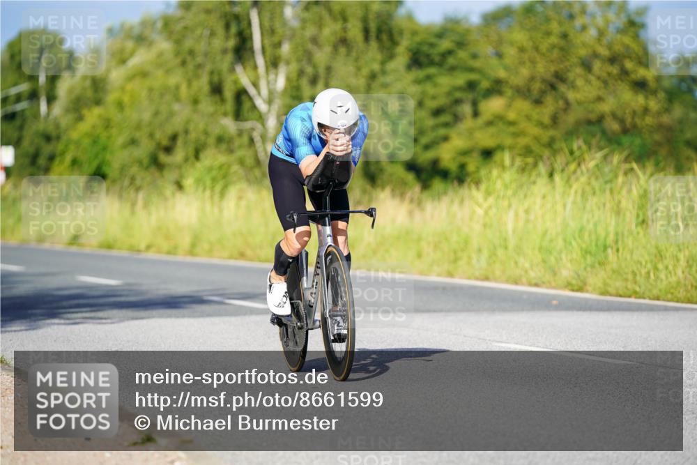 31.08.2025 - Elbe Triathlon Hamburg Michael Burmester http://msf.ph/oto/8661599 31.08.2025 09:01:38 Radfahren 173, 183, 223, 274, 329, 551 meine-sportfotos.de