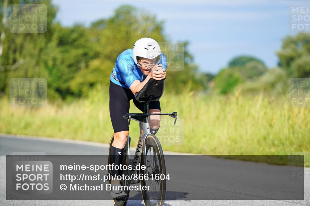 31.08.2025 - Elbe Triathlon Hamburg Michael Burmester http://msf.ph/oto/8661604 31.08.2025 09:01:38 Radfahren 173, 183, 223, 274, 329, 551 meine-sportfotos.de