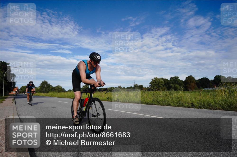 31.08.2025 - Elbe Triathlon Hamburg Michael Burmester http://msf.ph/oto/8661683 31.08.2025 09:10:38 Radfahren 267, 376, 435, 523 meine-sportfotos.de