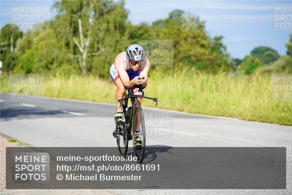 31.08.2025 - Elbe Triathlon Hamburg Michael Burmester http://msf.ph/oto/8661691 31.08.2025 09:02:10 Radfahren 312, 354, 467 meine-sportfotos.de