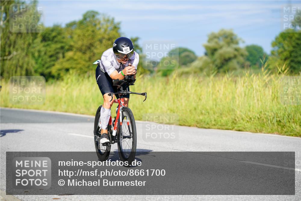 31.08.2025 - Elbe Triathlon Hamburg Michael Burmester http://msf.ph/oto/8661700 31.08.2025 09:02:17 Radfahren 333, 467, 554 meine-sportfotos.de