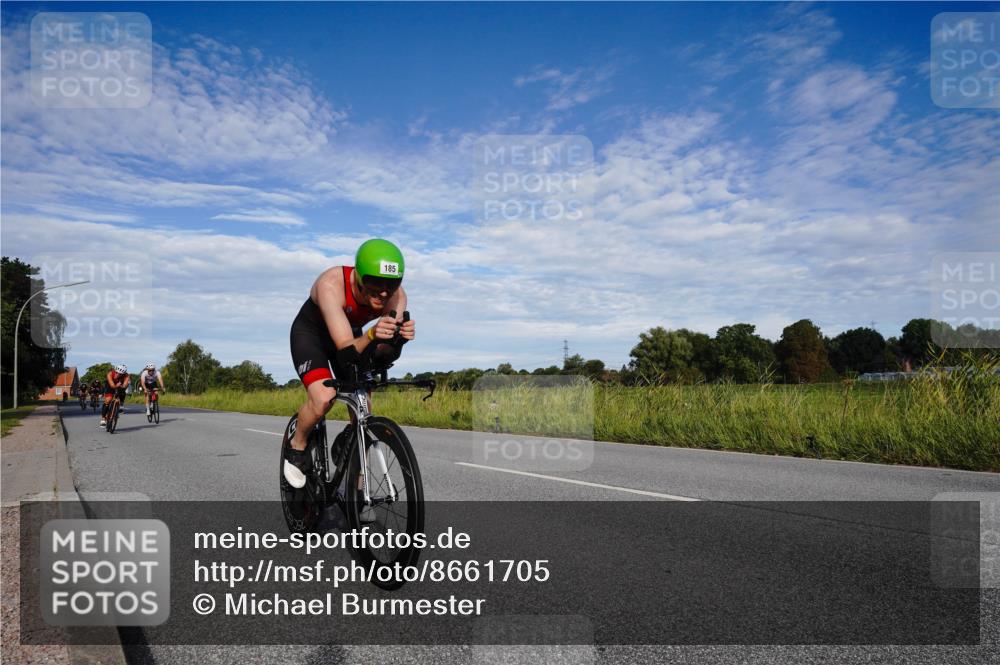 31.08.2025 - Elbe Triathlon Hamburg Michael Burmester http://msf.ph/oto/8661705 31.08.2025 09:10:48 Radfahren 171, 185, 260, 267, 309, 373, 436, 457 meine-sportfotos.de