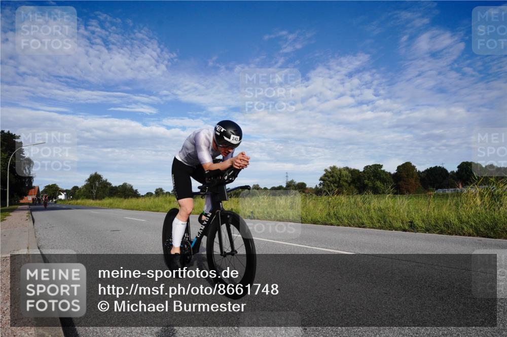 31.08.2025 - Elbe Triathlon Hamburg Michael Burmester http://msf.ph/oto/8661748 31.08.2025 09:11:28 Radfahren 243, 293, 334, 346, 353, 456 meine-sportfotos.de