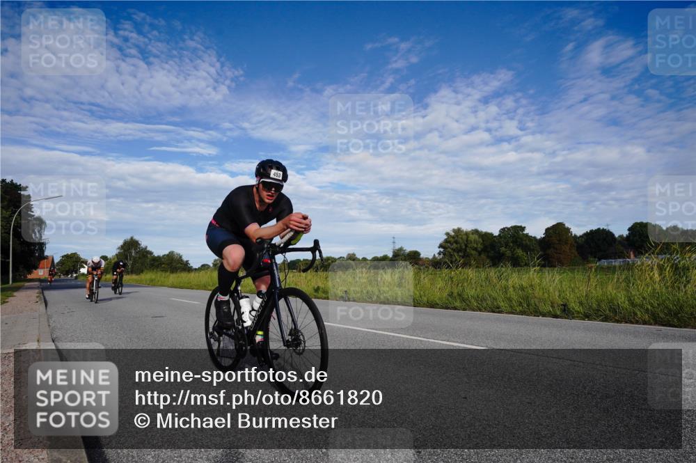 31.08.2025 - Elbe Triathlon Hamburg Michael Burmester http://msf.ph/oto/8661820 31.08.2025 09:12:00 Radfahren 224, 301, 347, 366, 443, 453 meine-sportfotos.de