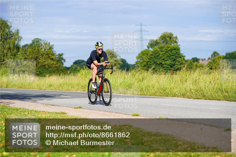 31.08.2025 - Elbe Triathlon Hamburg Michael Burmester http://msf.ph/oto/8661862 31.08.2025 09:04:24 Radfahren 250, 382 meine-sportfotos.de