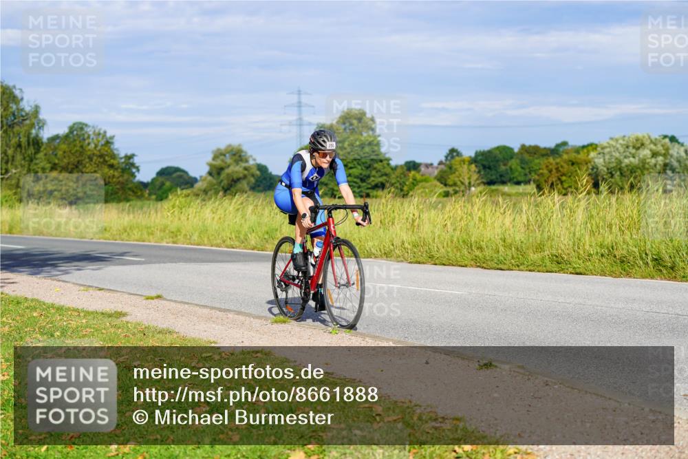 31.08.2025 - Elbe Triathlon Hamburg Michael Burmester http://msf.ph/oto/8661888 31.08.2025 09:04:42 Radfahren 220, 255 meine-sportfotos.de