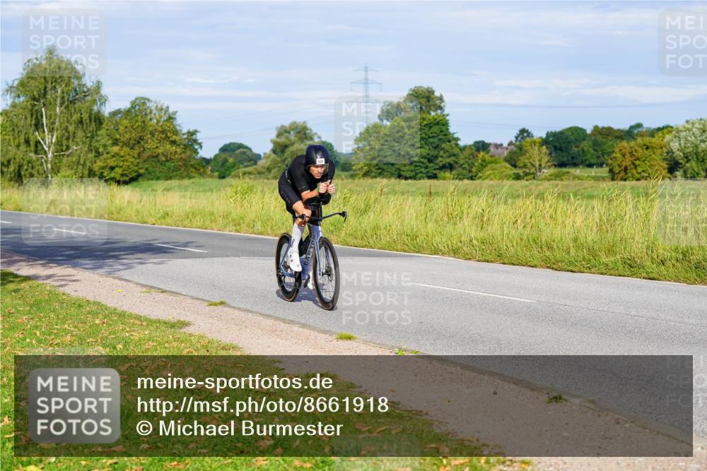 31.08.2025 - Elbe Triathlon Hamburg Michael Burmester http://msf.ph/oto/8661918 31.08.2025 09:05:03 Radfahren 319, 332, 539 meine-sportfotos.de