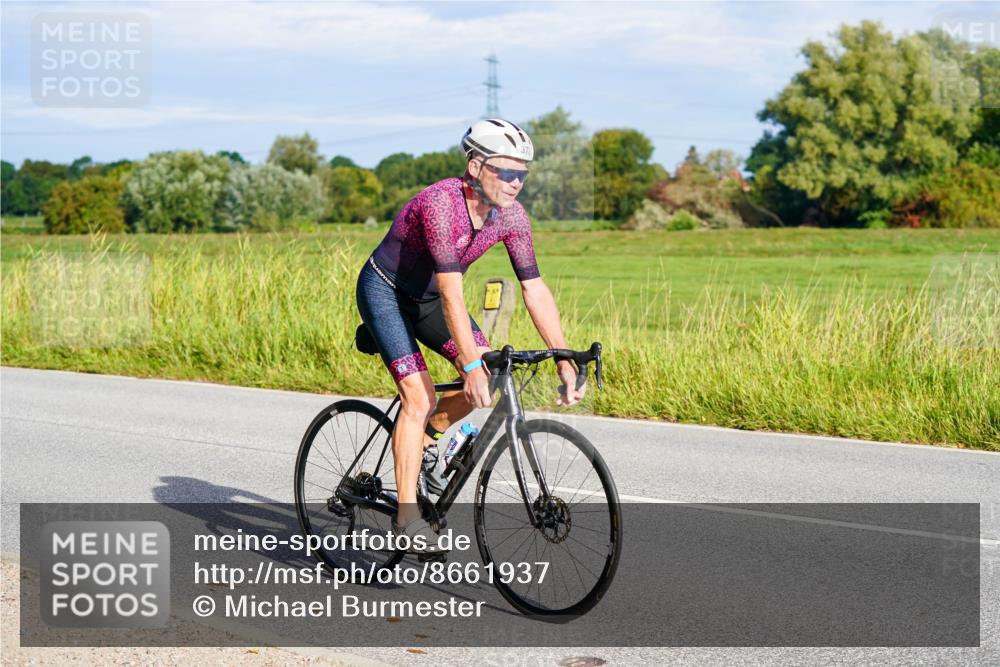 31.08.2025 - Elbe Triathlon Hamburg Michael Burmester http://msf.ph/oto/8661937 31.08.2025 09:05:16 Radfahren 196, 225, 364, 372 meine-sportfotos.de