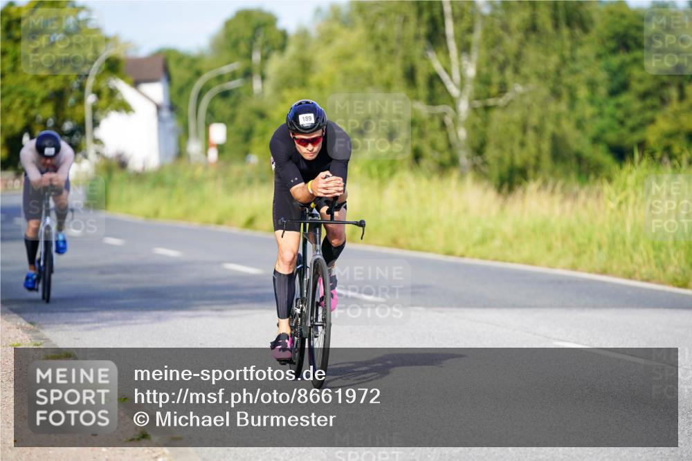 31.08.2025 - Elbe Triathlon Hamburg Michael Burmester http://msf.ph/oto/8661972 31.08.2025 09:06:06 Radfahren 189, 228, 343, 392 meine-sportfotos.de
