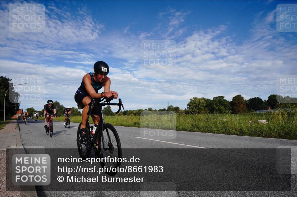 31.08.2025 - Elbe Triathlon Hamburg Michael Burmester http://msf.ph/oto/8661983 31.08.2025 09:13:28 Radfahren 168, 259, 292, 299, 345, 355, 619 meine-sportfotos.de