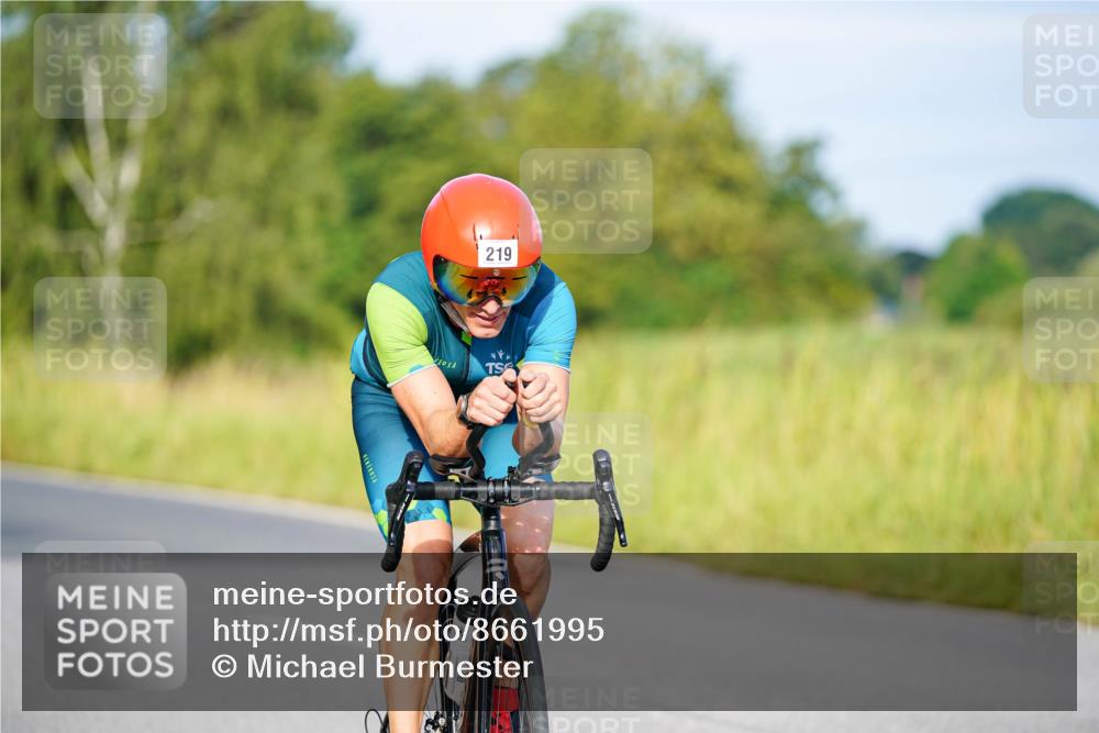 31.08.2025 - Elbe Triathlon Hamburg Michael Burmester http://msf.ph/oto/8661995 31.08.2025 09:06:17 Radfahren 219, 465 meine-sportfotos.de