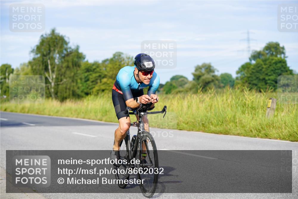 31.08.2025 - Elbe Triathlon Hamburg Michael Burmester http://msf.ph/oto/8662032 31.08.2025 09:06:50 Radfahren 172, 379, 381, 505 meine-sportfotos.de