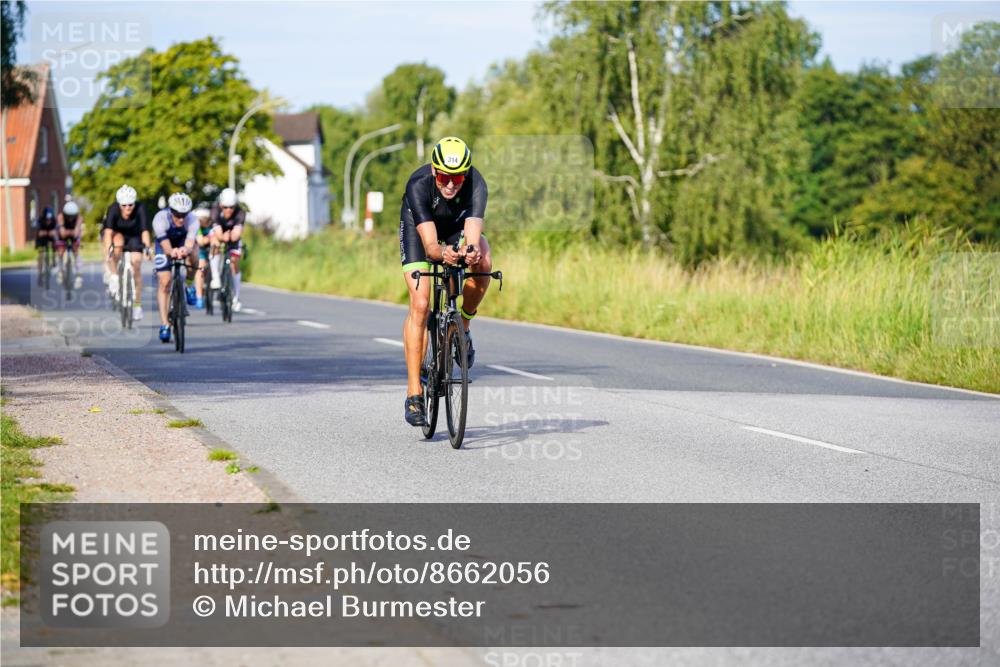 31.08.2025 - Elbe Triathlon Hamburg Michael Burmester http://msf.ph/oto/8662056 31.08.2025 09:07:10 Radfahren 242, 283, 300, 304, 314, 340, 342, 441 meine-sportfotos.de