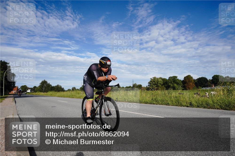 31.08.2025 - Elbe Triathlon Hamburg Michael Burmester http://msf.ph/oto/8662094 31.08.2025 09:15:06 Radfahren 291, 361, 431, 534 meine-sportfotos.de