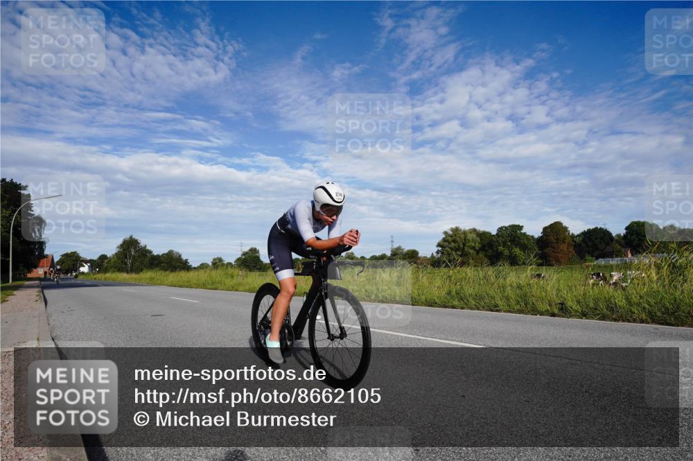 31.08.2025 - Elbe Triathlon Hamburg Michael Burmester http://msf.ph/oto/8662105 31.08.2025 09:15:17 Radfahren 192, 274, 290, 333, 359, 506 meine-sportfotos.de