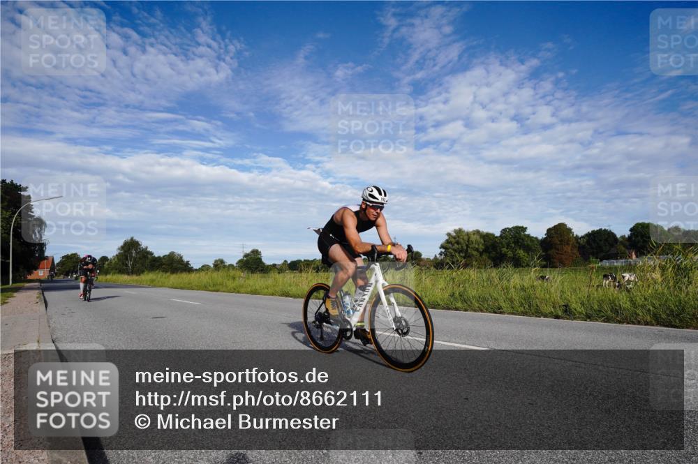 31.08.2025 - Elbe Triathlon Hamburg Michael Burmester http://msf.ph/oto/8662111 31.08.2025 09:15:23 Radfahren 192, 290, 506, 672 meine-sportfotos.de