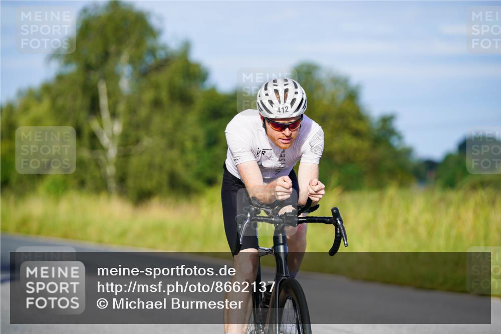 31.08.2025 - Elbe Triathlon Hamburg Michael Burmester http://msf.ph/oto/8662137 31.08.2025 09:07:48 Radfahren 187, 412, 458, 479, 516 meine-sportfotos.de