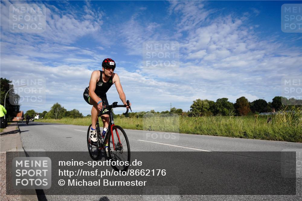 31.08.2025 - Elbe Triathlon Hamburg Michael Burmester http://msf.ph/oto/8662176 31.08.2025 09:16:48 Radfahren 230, 315, 380 meine-sportfotos.de