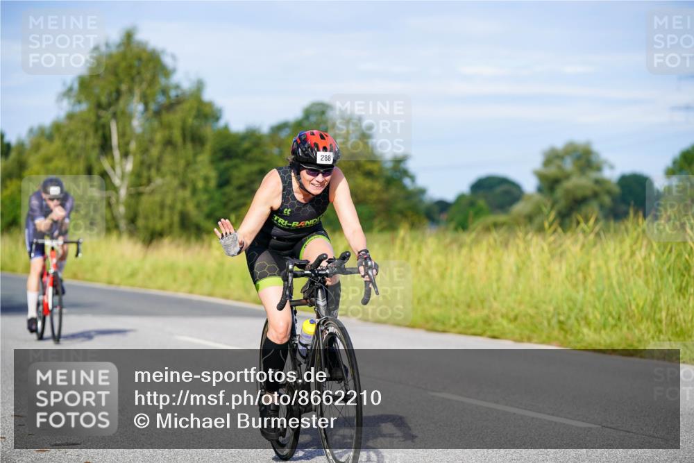 31.08.2025 - Elbe Triathlon Hamburg Michael Burmester http://msf.ph/oto/8662210 31.08.2025 09:08:08 Radfahren 288, 439, 540 meine-sportfotos.de