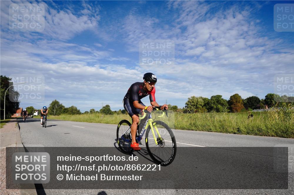 31.08.2025 - Elbe Triathlon Hamburg Michael Burmester http://msf.ph/oto/8662221 31.08.2025 09:17:57 Radfahren 184, 244, 330, 382, 476 meine-sportfotos.de