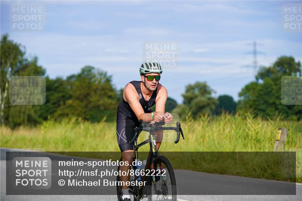 31.08.2025 - Elbe Triathlon Hamburg Michael Burmester http://msf.ph/oto/8662222 31.08.2025 09:08:11 Radfahren 288, 439 meine-sportfotos.de