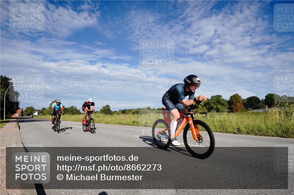 31.08.2025 - Elbe Triathlon Hamburg Michael Burmester http://msf.ph/oto/8662273 31.08.2025 09:19:02 Radfahren 214, 219, 410, 483, 505 meine-sportfotos.de