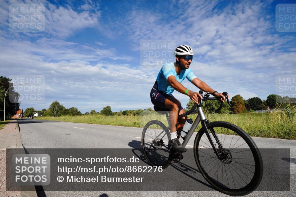 31.08.2025 - Elbe Triathlon Hamburg Michael Burmester http://msf.ph/oto/8662276 31.08.2025 09:19:03 Radfahren 214, 410, 483, 505 meine-sportfotos.de
