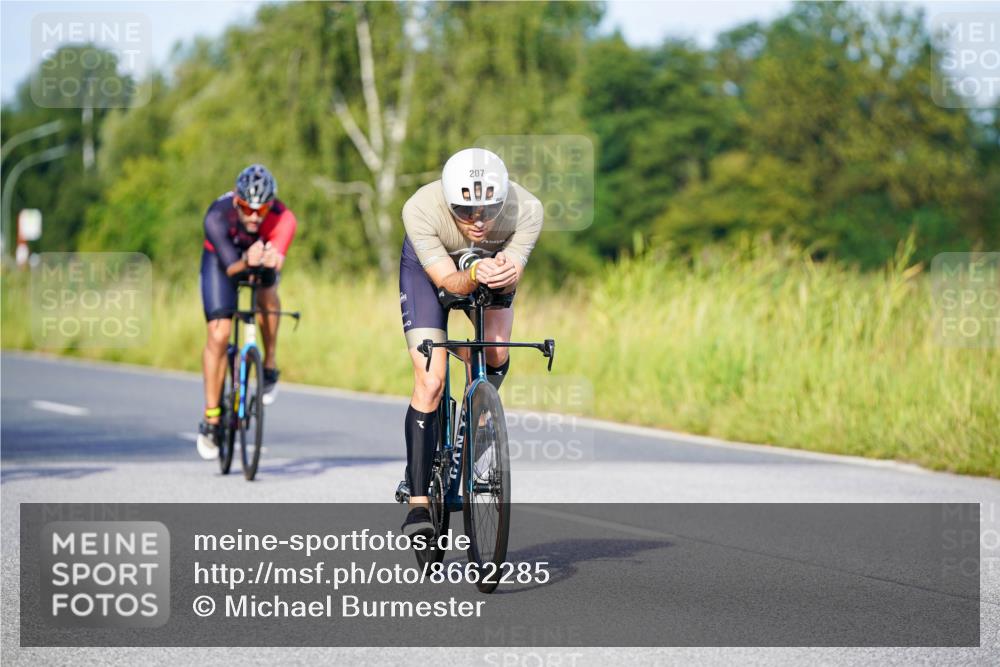 31.08.2025 - Elbe Triathlon Hamburg Michael Burmester http://msf.ph/oto/8662285 31.08.2025 09:08:43 Radfahren 169, 207, 227, 237, 252, 313, 386 meine-sportfotos.de