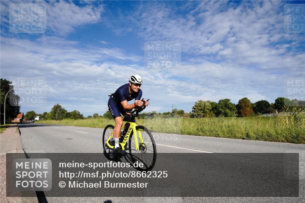 31.08.2025 - Elbe Triathlon Hamburg Michael Burmester http://msf.ph/oto/8662325 31.08.2025 09:20:26 Radfahren 172, 283, 314, 340, 342, 589, 694 meine-sportfotos.de
