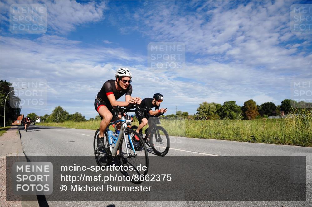 31.08.2025 - Elbe Triathlon Hamburg Michael Burmester http://msf.ph/oto/8662375 31.08.2025 09:21:06 Radfahren 207, 257, 313, 375, 388, 428, 439, 441, 455, 464, 516, 530, 545, 655 meine-sportfotos.de