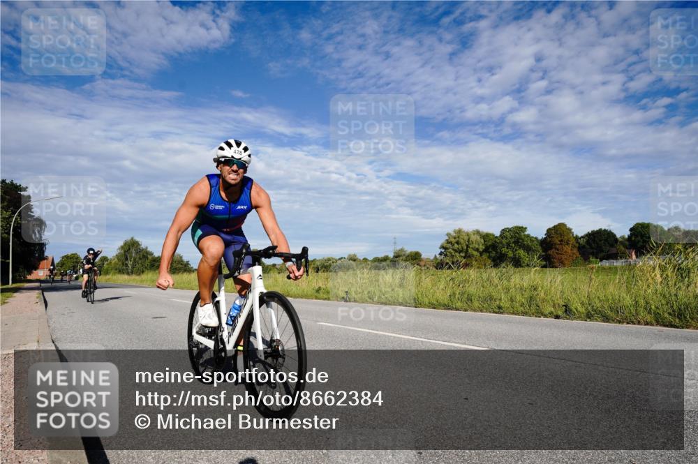31.08.2025 - Elbe Triathlon Hamburg Michael Burmester http://msf.ph/oto/8662384 31.08.2025 09:21:08 Radfahren 207, 215, 257, 313, 375, 388, 428, 441, 464, 516, 655 meine-sportfotos.de