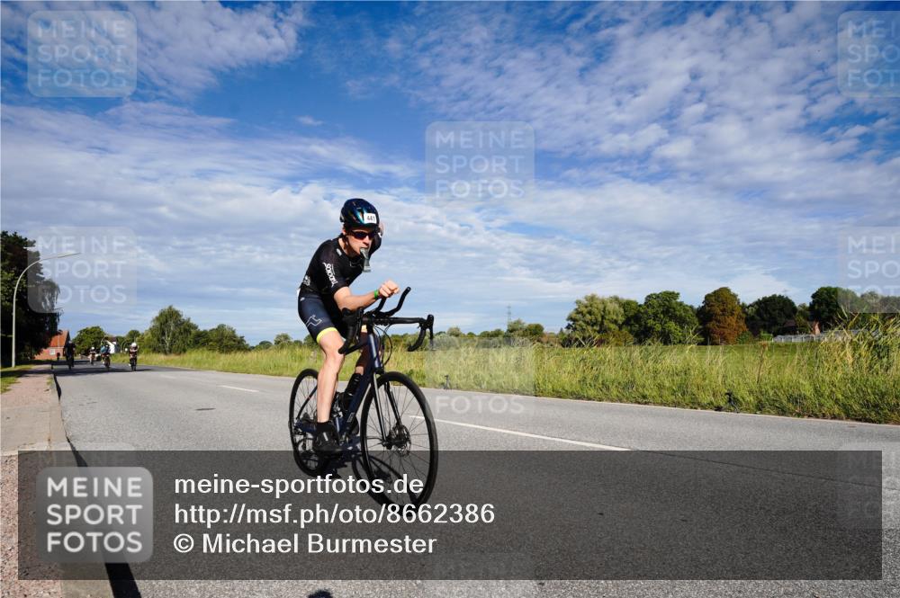 31.08.2025 - Elbe Triathlon Hamburg Michael Burmester http://msf.ph/oto/8662386 31.08.2025 09:21:09 Radfahren 207, 215, 257, 313, 375, 388, 428, 441 meine-sportfotos.de