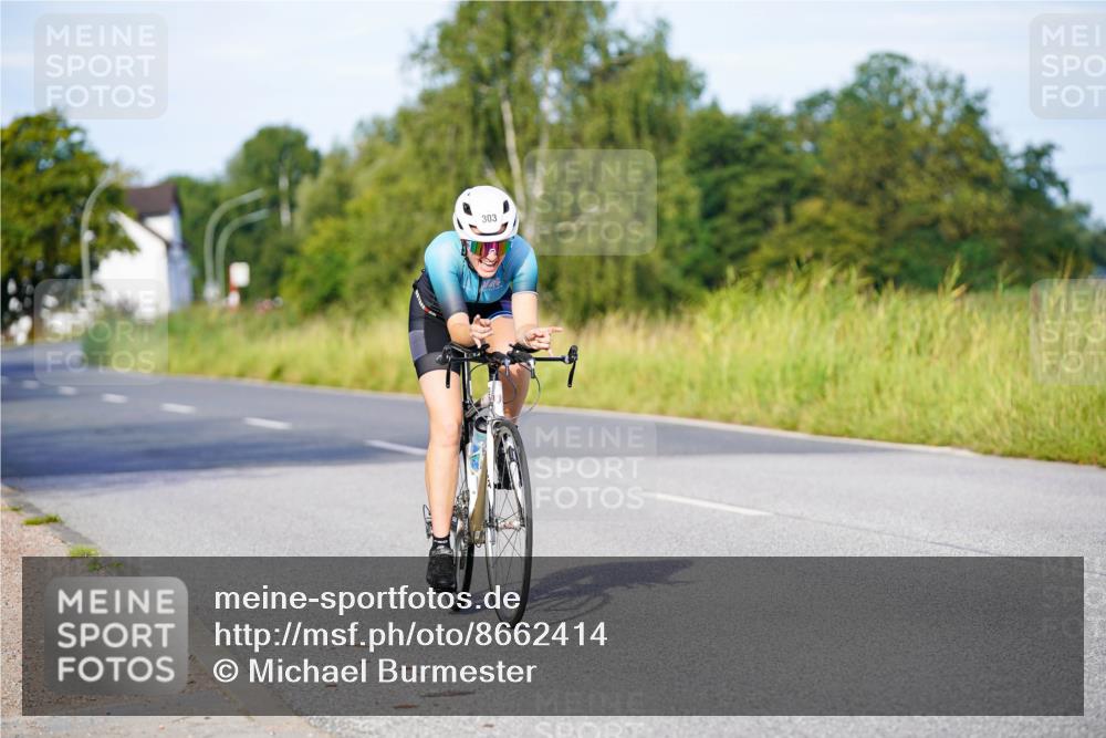 31.08.2025 - Elbe Triathlon Hamburg Michael Burmester http://msf.ph/oto/8662414 31.08.2025 09:09:53 Radfahren 193, 195, 331 meine-sportfotos.de