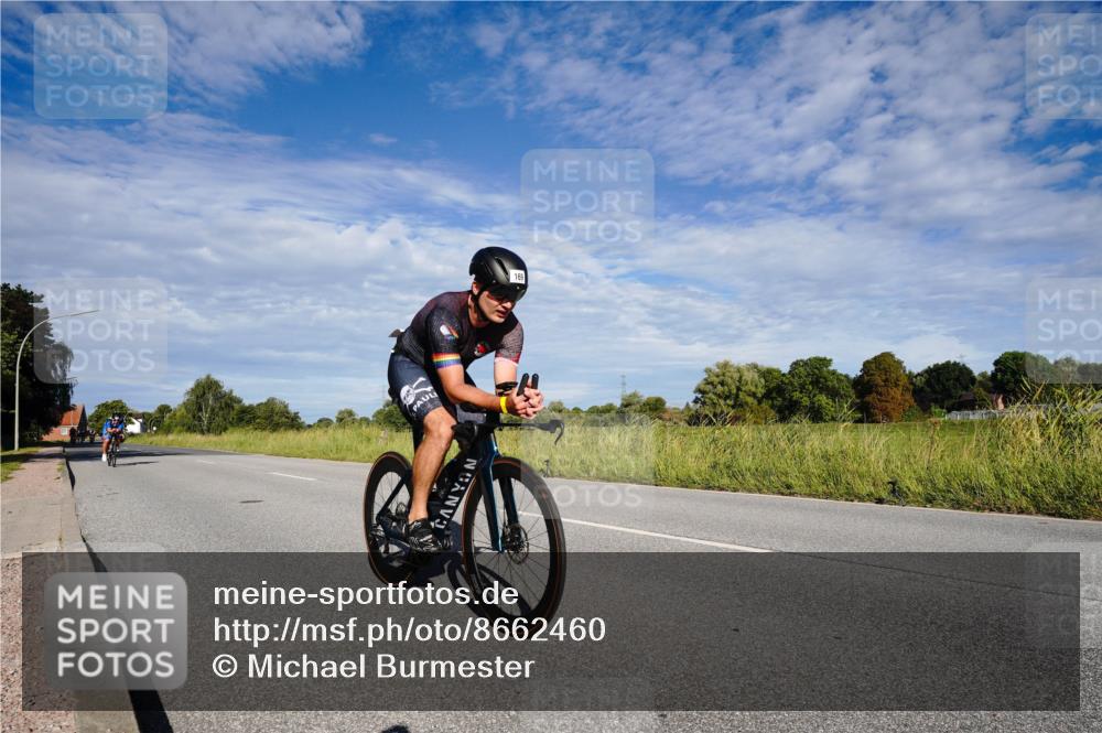31.08.2025 - Elbe Triathlon Hamburg Michael Burmester http://msf.ph/oto/8662460 31.08.2025 09:22:24 Radfahren 169, 254, 344, 397, 405, 425, 426, 500, 656 meine-sportfotos.de