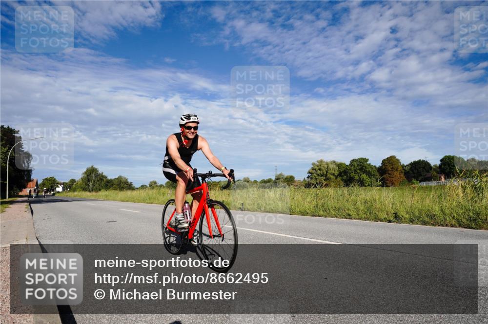 31.08.2025 - Elbe Triathlon Hamburg Michael Burmester http://msf.ph/oto/8662495 31.08.2025 09:22:52 Radfahren 540, 600, 626 meine-sportfotos.de