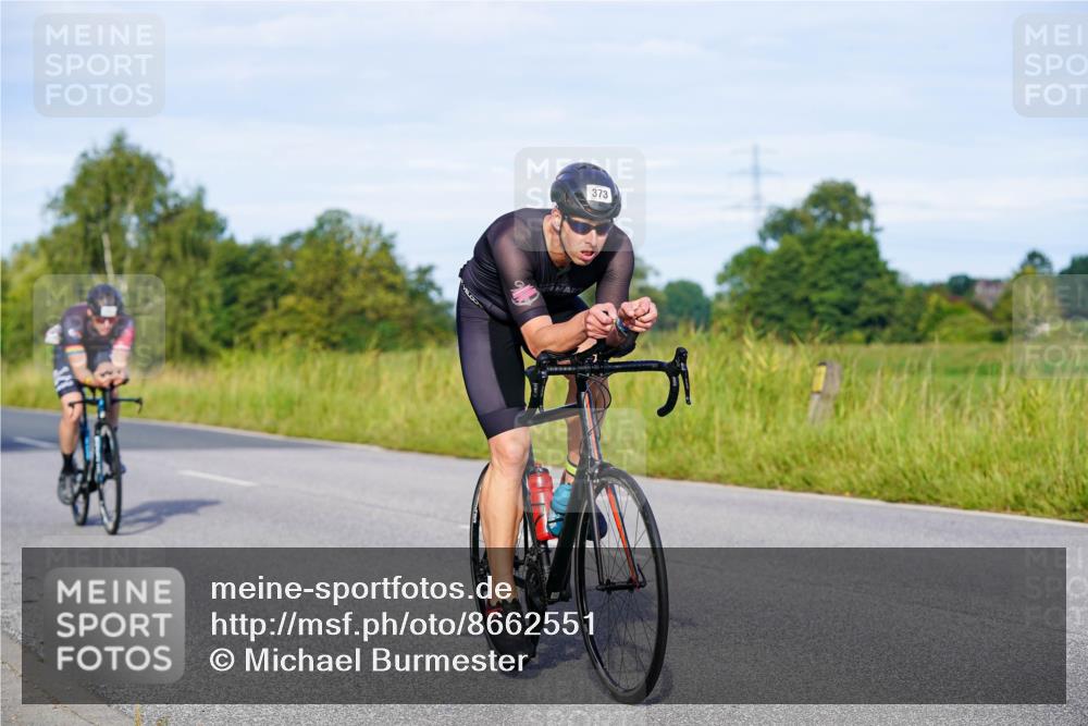 31.08.2025 - Elbe Triathlon Hamburg Michael Burmester http://msf.ph/oto/8662551 31.08.2025 09:10:51 Radfahren 171, 185, 260, 279, 373, 436, 457 meine-sportfotos.de