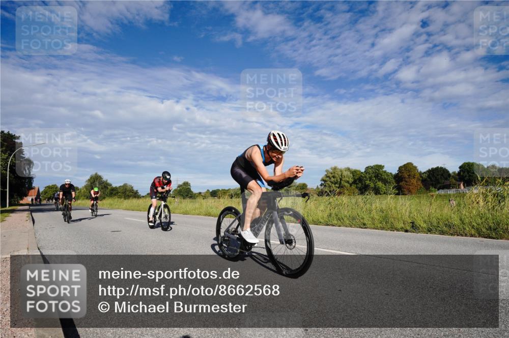 31.08.2025 - Elbe Triathlon Hamburg Michael Burmester http://msf.ph/oto/8662568 31.08.2025 09:24:04 Radfahren 185, 309, 436, 470, 481, 511, 695 meine-sportfotos.de